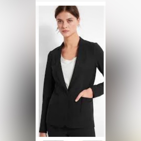 Tahari Jackets & Blazers - Tahari Black Women's Knit Blazer NWT